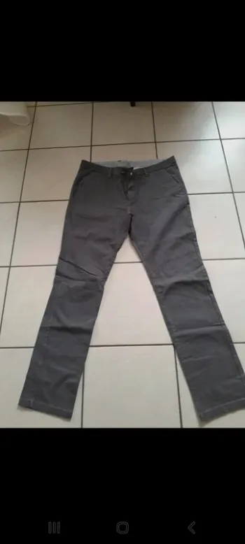 Pantalon gris 40