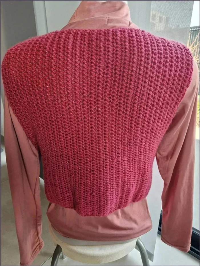 Pull en maille framboise - Taille S/M - Eternas Nouidades - photo numéro 4