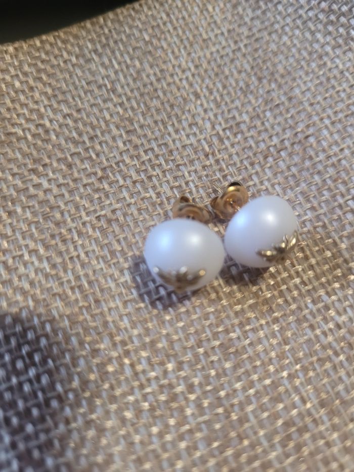Boucles d'oreilles upcyclé avec jolis boutons - photo numéro 3