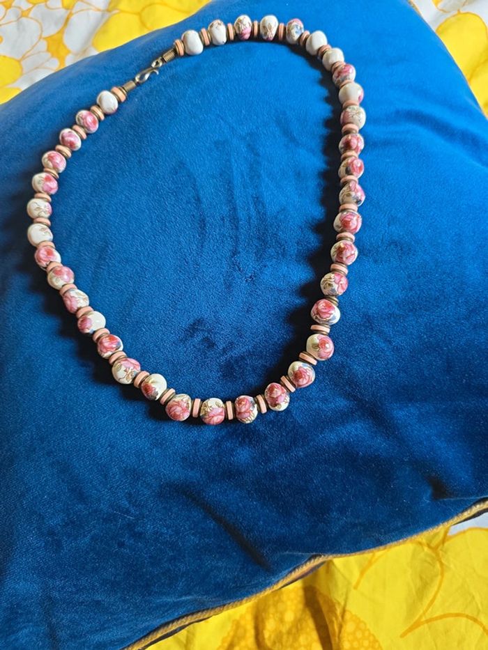 Collier de perles en céramique roses et blanches vintage - photo numéro 13