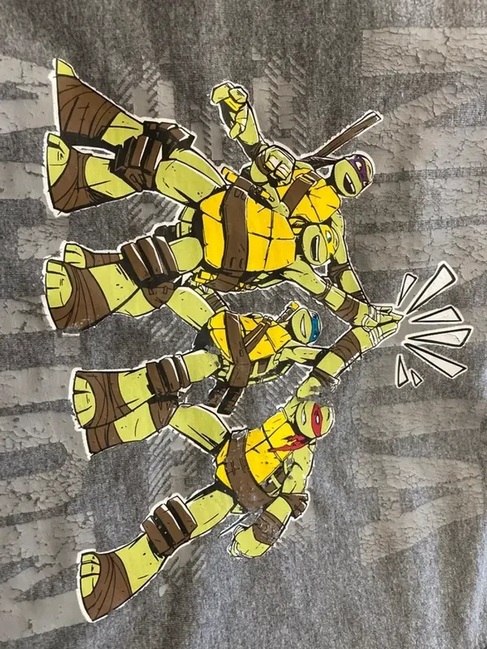 Pull tortue Ninja 8 ans - photo numéro 2