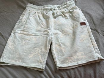 Short 12 ans