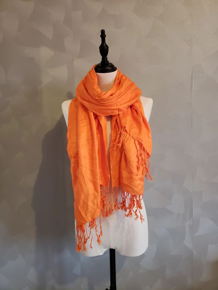 Foulard 🎀 orange citrouille 3euros - photo numéro 2