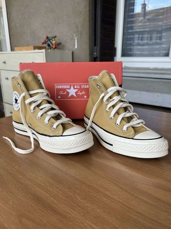 Converse marron taille 37