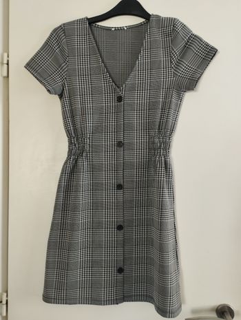 Robe Jennyfer neuf taille xs