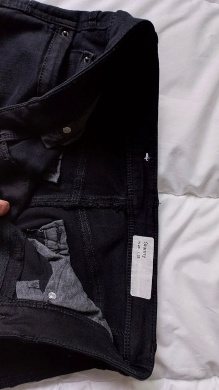 Jeans esprit noir skinny - photo numéro 5