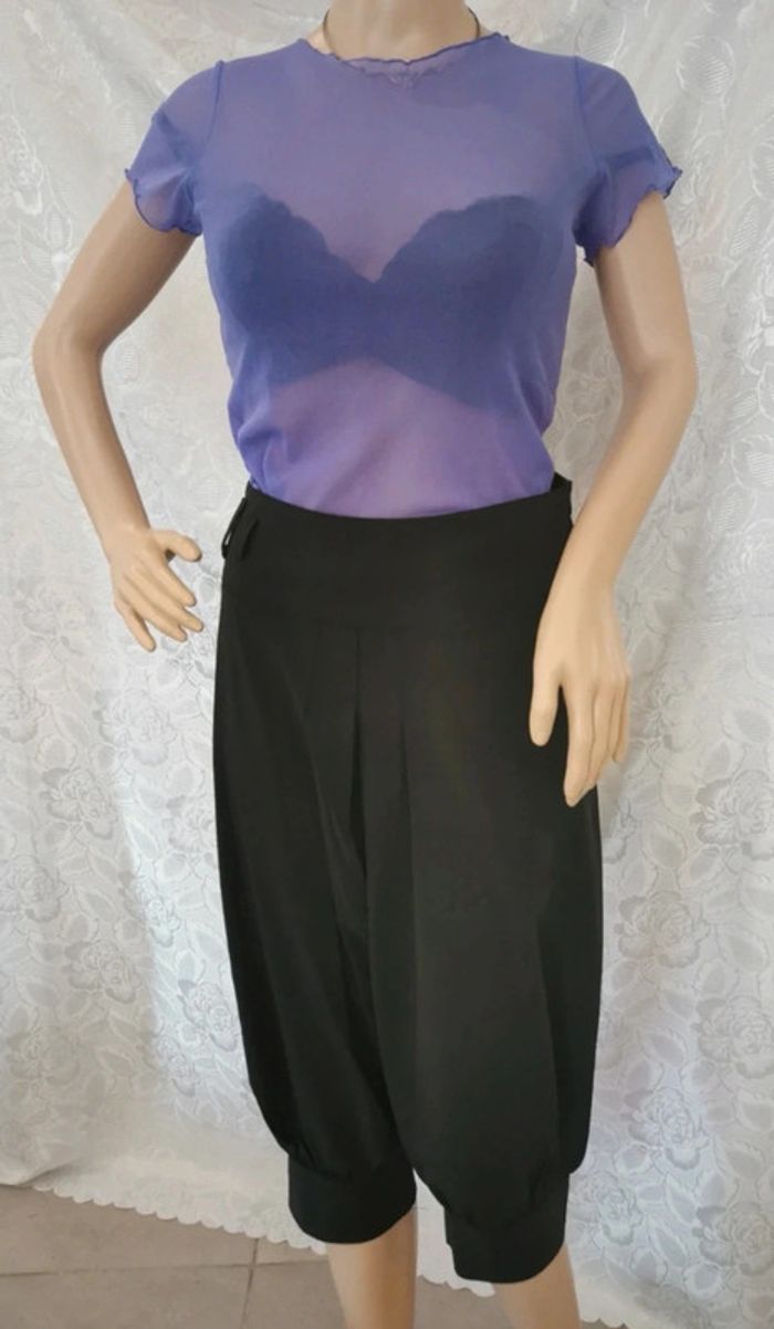 Pantacourt noir type sarouel – Taille 36. La Mode Est À Vous - photo numéro 2