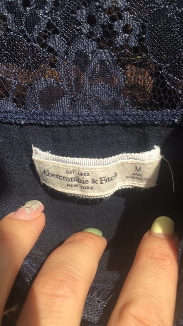 Débardeur en dentelle - photo numéro 3