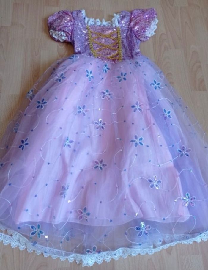 Déguisement princesse raiponce paillette 5-6ans - photo numéro 2