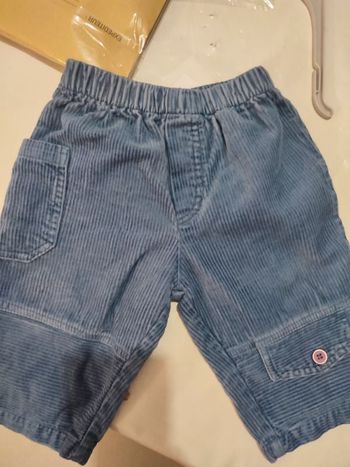 #kytie9moisgarcon. Pantalon en velours côtelé taille 9 mois