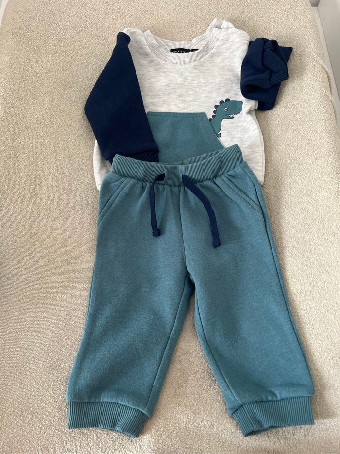 Ensemble sweat+pantalon 6-9 mois - photo numéro 2