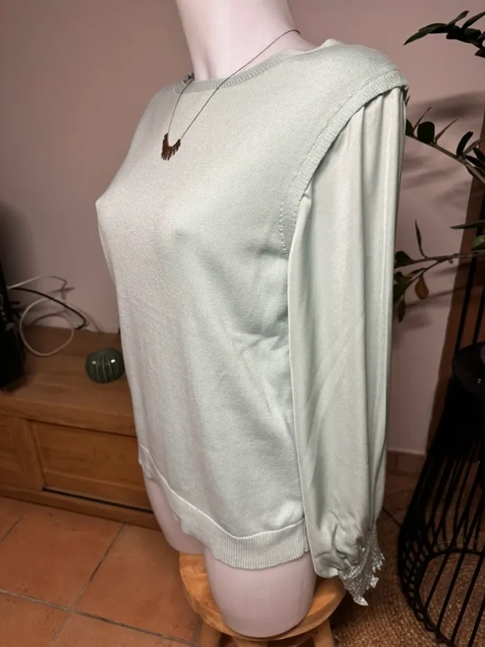 Pull vert neuf - photo numéro 3