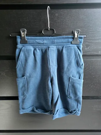 short bleu Orchestra