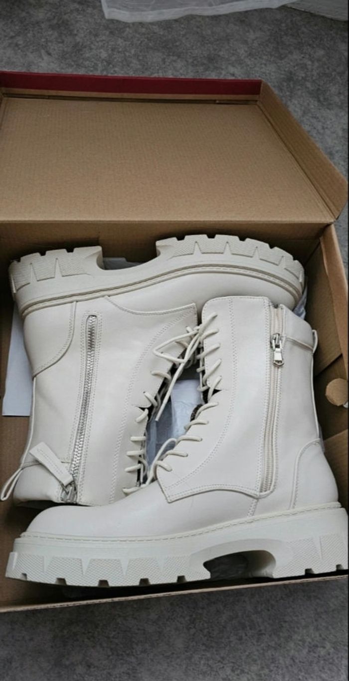 Bottine ranger  femme de la marque merry Scott 40 Neuf - photo numéro 3