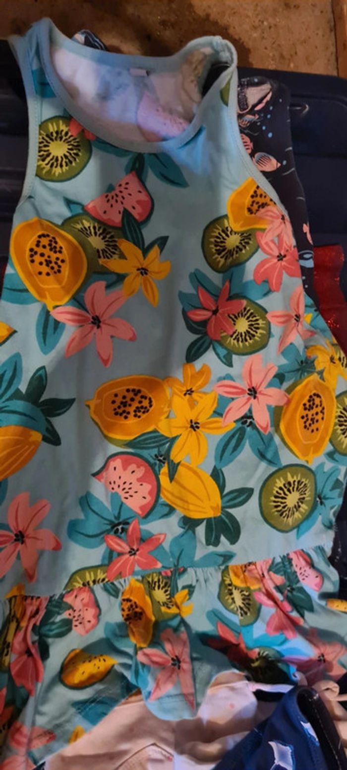 Lot vêtements 4 ans - photo numéro 2