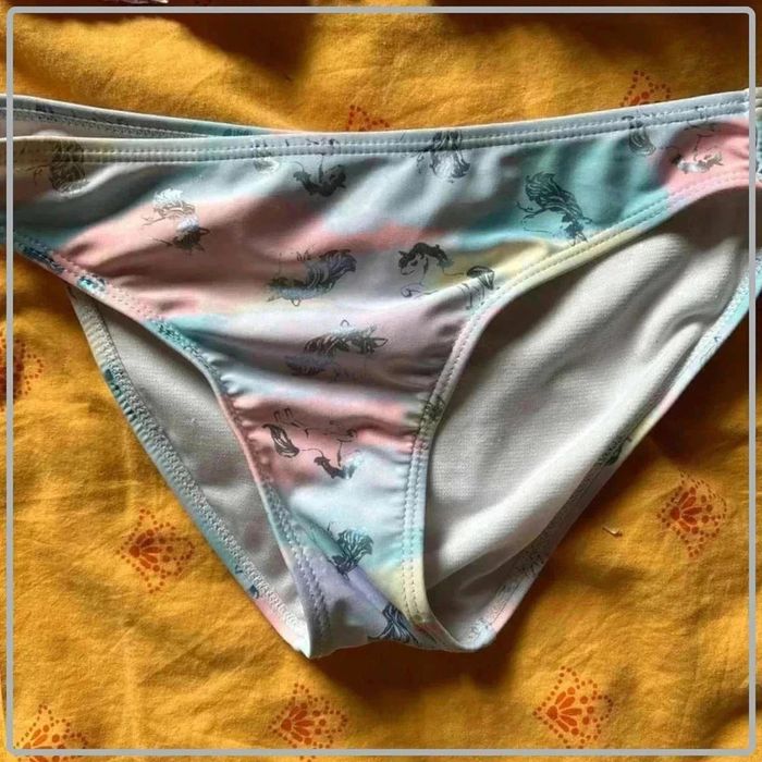 Maillot de bain neuf 12ans fille - photo numéro 2