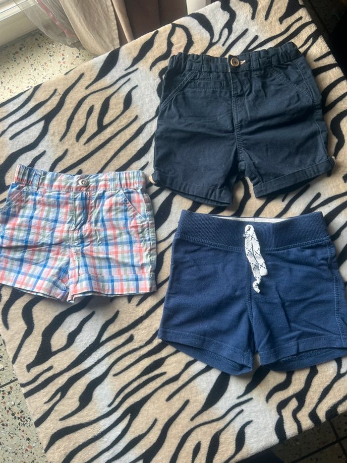 Lot short enfant 18mois