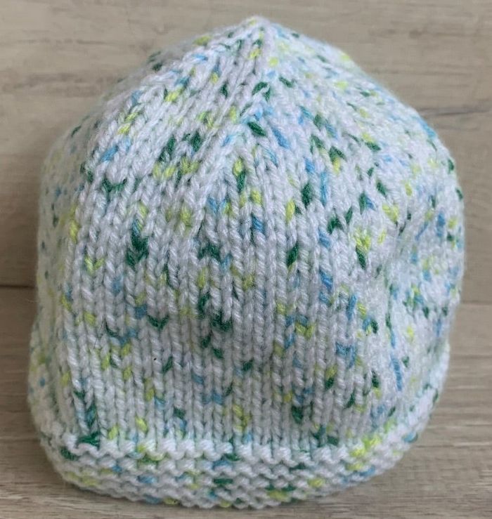 Bonnet au tricot 0-3 mois