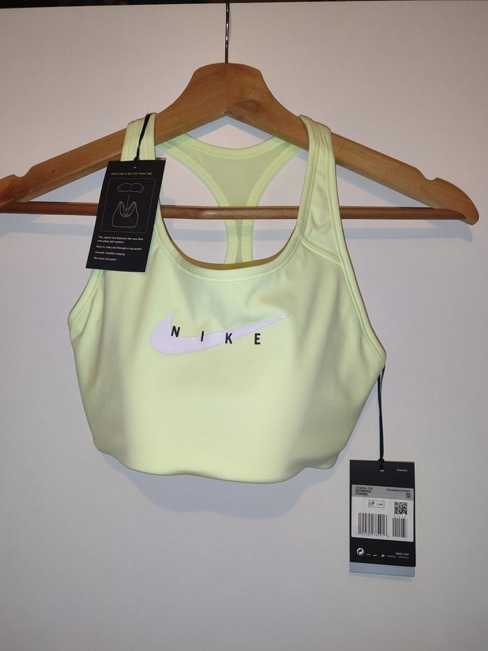 Brassière neuve nike - photo numéro 4