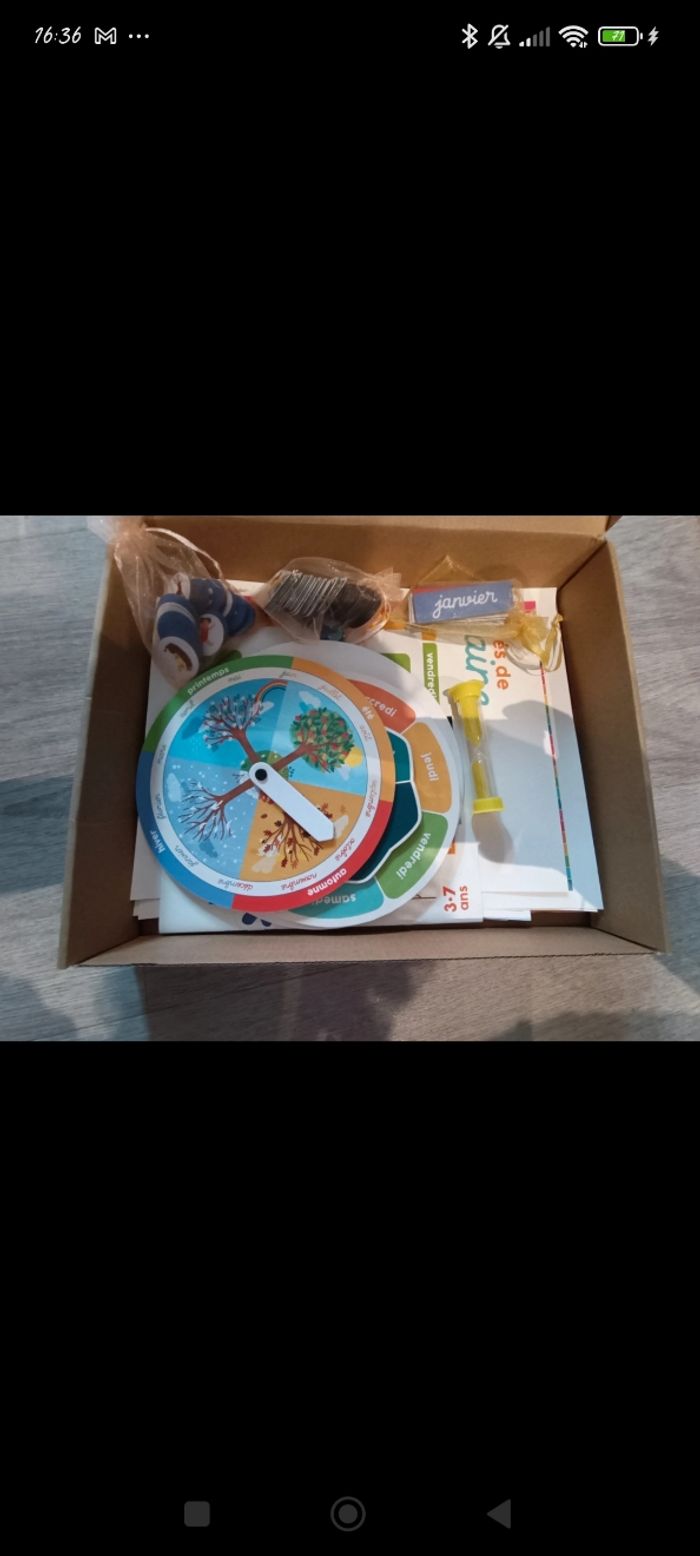 Jeu au rythme de l'enfant l'heure et le temps - photo numéro 2