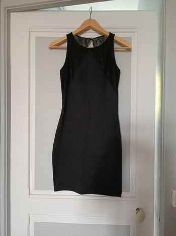Robe dentelle noir