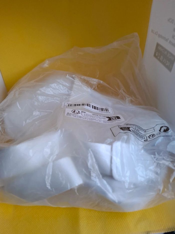 Sac a main bandoulière blanc neuf avec etiquette pvc - photo numéro 5