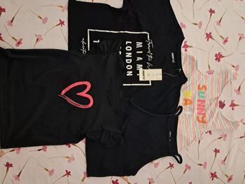 Lot 5 beaux tee-shirt/débardeurs dont 2 neufs - 10A - Tex, orchestra, Gemo, Peppert's 🏷