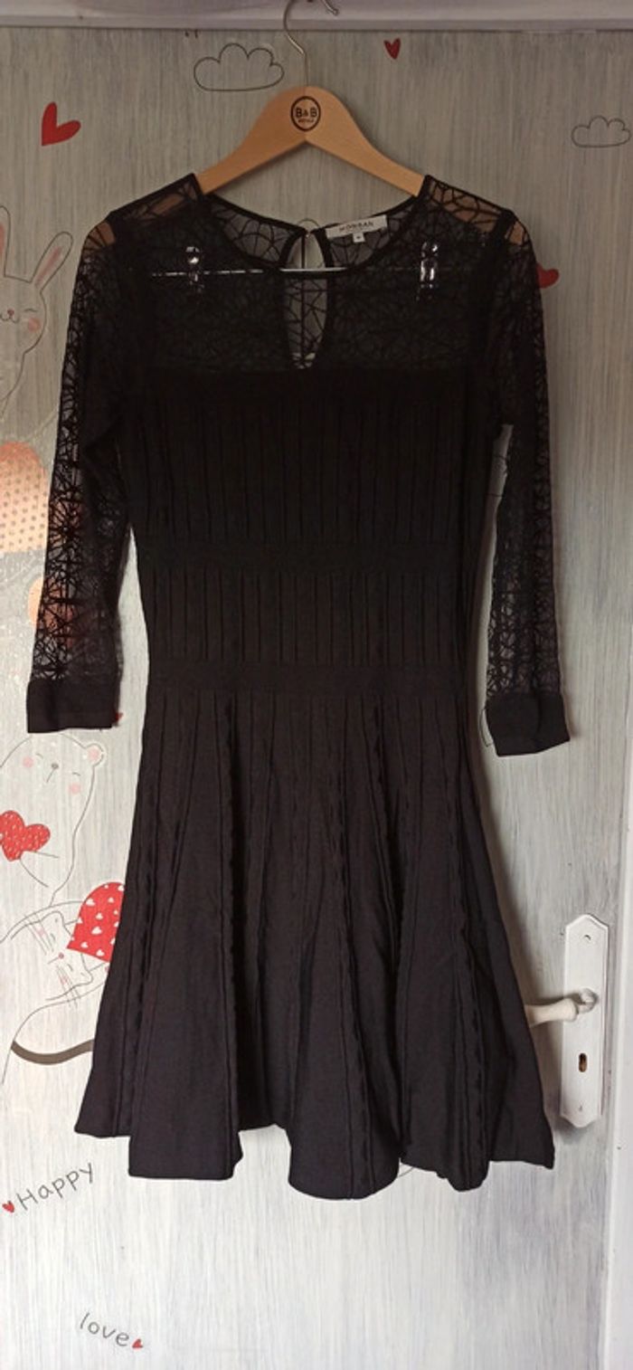 Robe en dentelle Morgan
