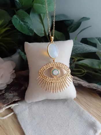 Collier oeil soleil pierre de lune et opaline