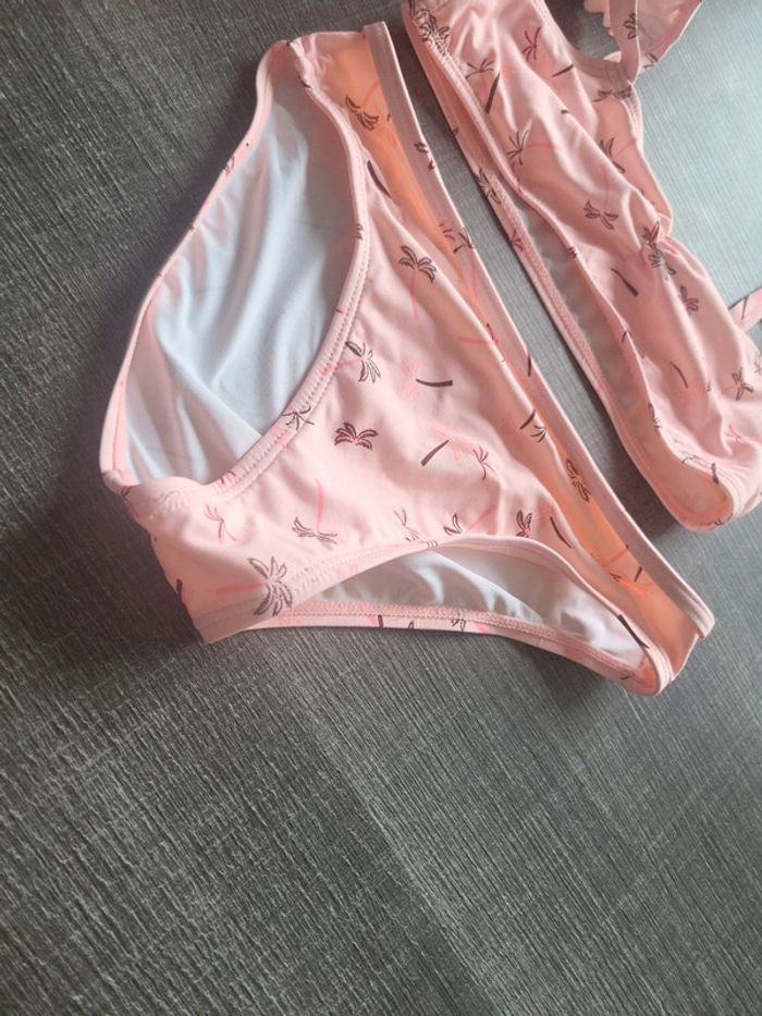 Maillot de bain 2 pièces - photo numéro 2