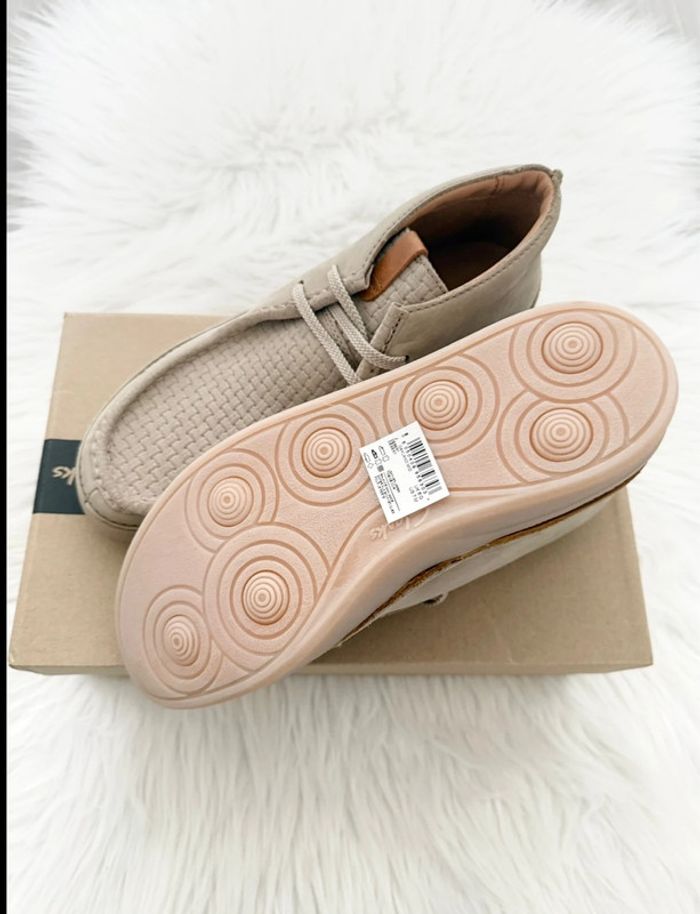 Boots Clarks Oakland Mid – Beige - mixte H/F– Taille 39,5 – Neuf avec étiquette - photo numéro 11