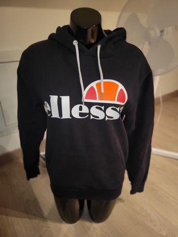 Sweat ellesse
