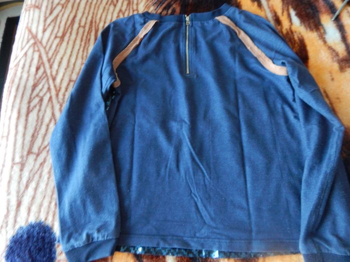 sweat - photo numéro 2