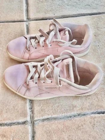 Basket Reebok P34 en bon état à 8 euros