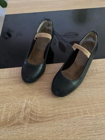 Chaussure sevillane fille