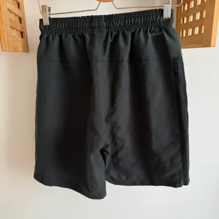 Short homme Adidas - photo numéro 3