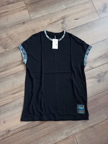 T-shirt noir et blanc homme manches courtes taille L Gangs