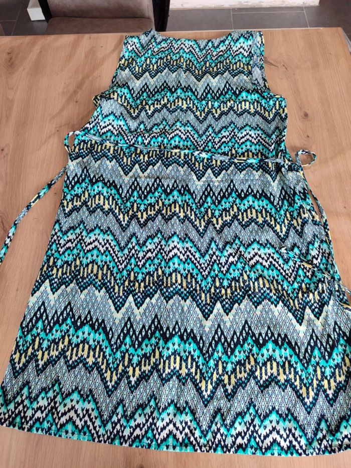 Robe taille 34 - photo numéro 2