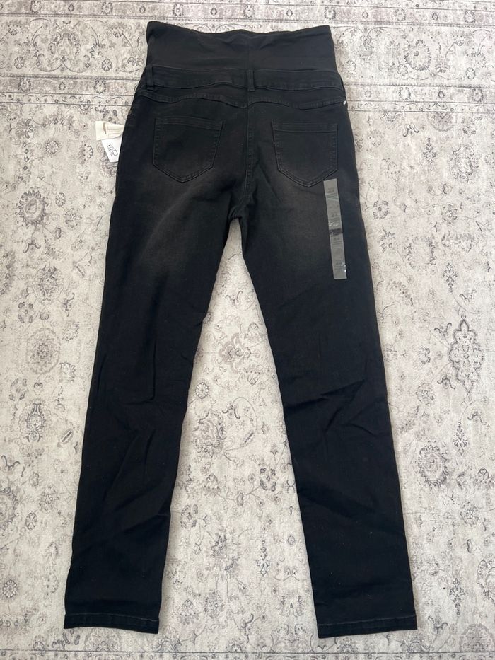 Jean de grossesse noir  taille 44 - photo numéro 4