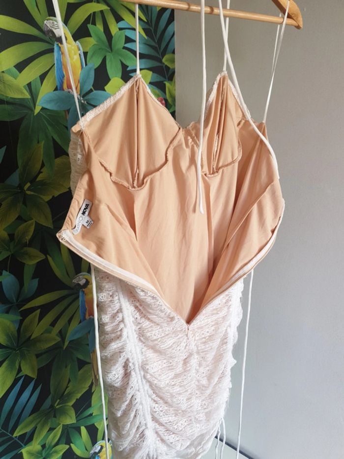 Robe bustier dentelles sexy - photo numéro 6