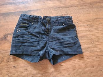 Short 10 ans