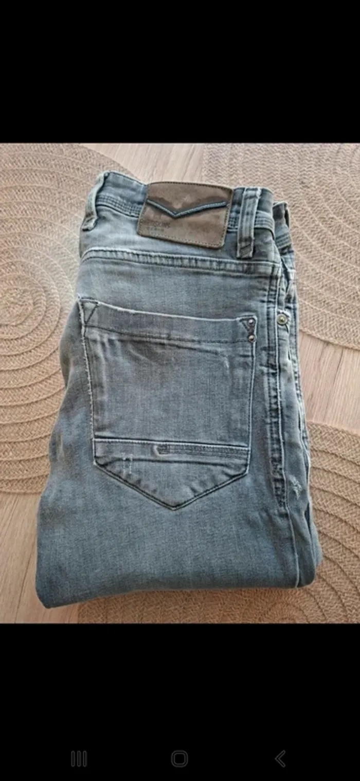 Lot 5 jeans et pantalon levi's, Redskins - photo numéro 2