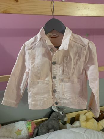 Veste légère tape à l’œil