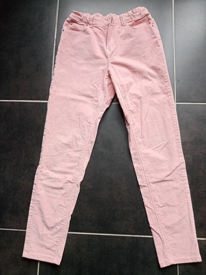 Pantalon velours fille très bon état 12 ans