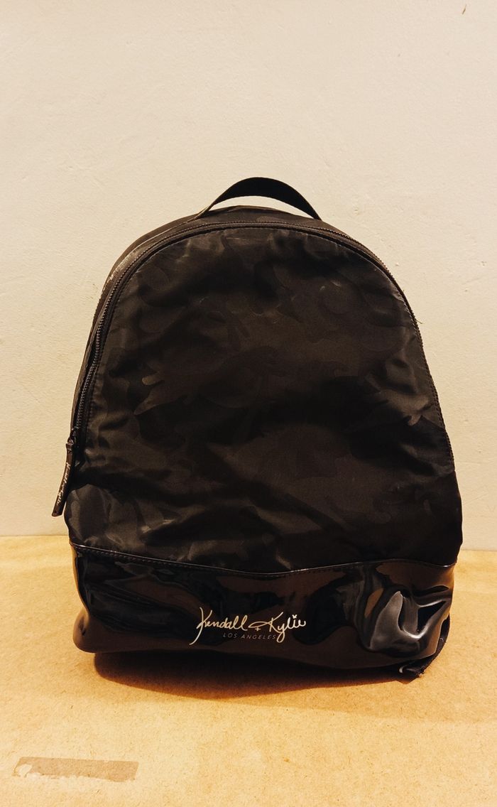 Sac à dos noir Kendall + Kylie