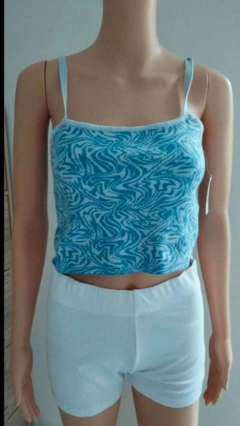 Top haut débardeur  court bleu  avec motifs taille  s Ardene