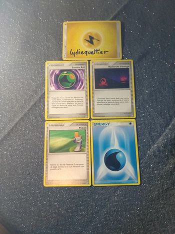 Lot 4 cartes Pokémon "française"