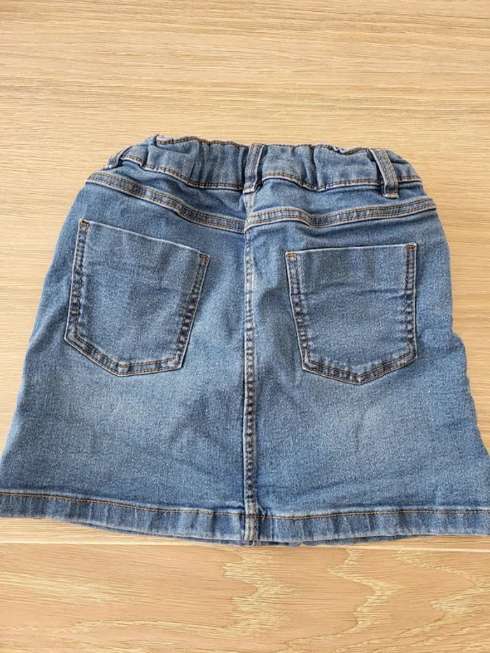 Jupe en jean 7-8 ans - photo numéro 2