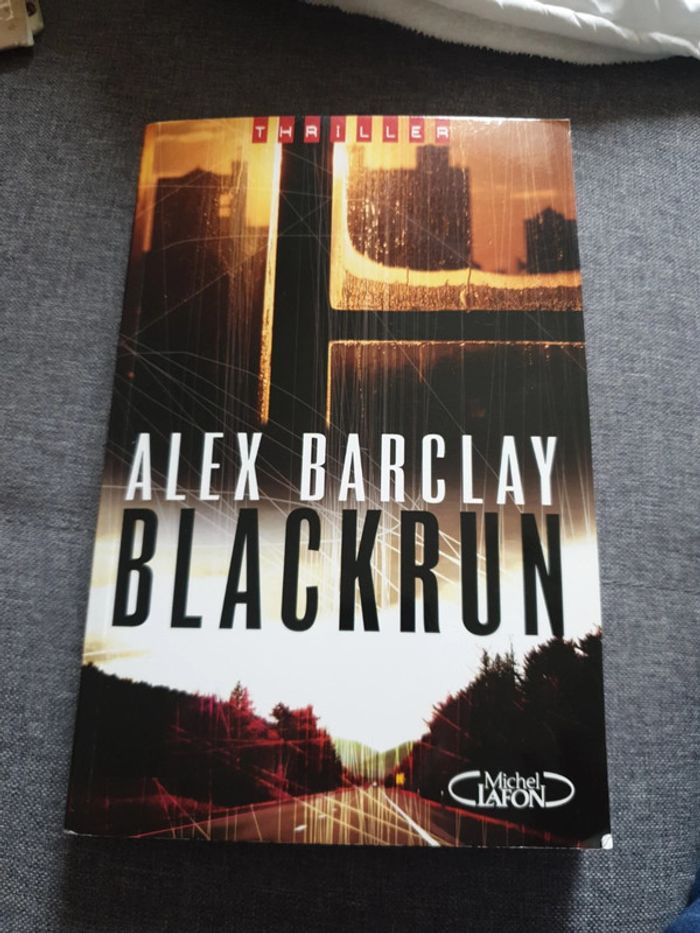 Barclays black run grand format