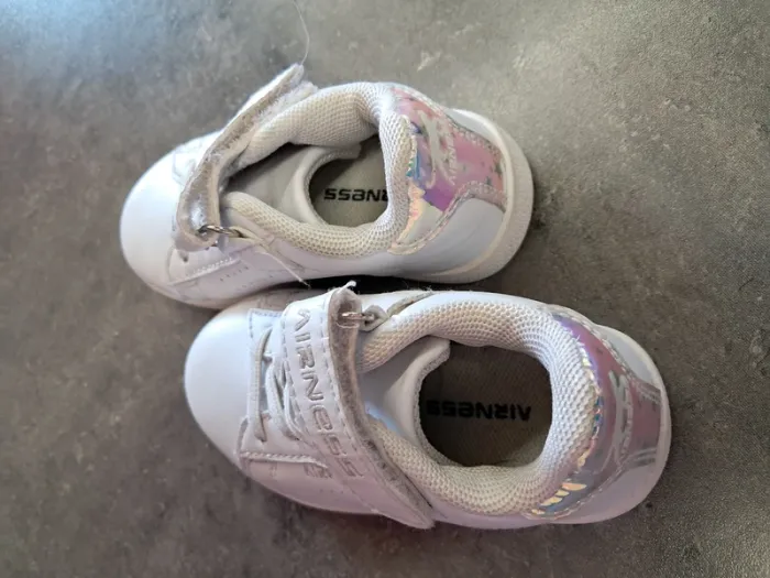 paire de baskets fille pointure 22 airness - photo numéro 3